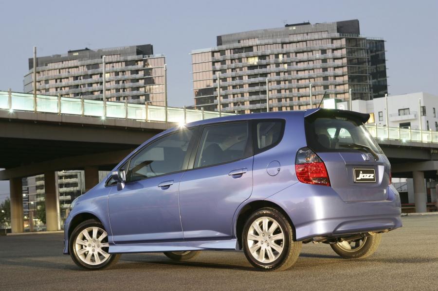  Honda Jazz VTi-S 2004 года  (AU) (фото 6 из 7)